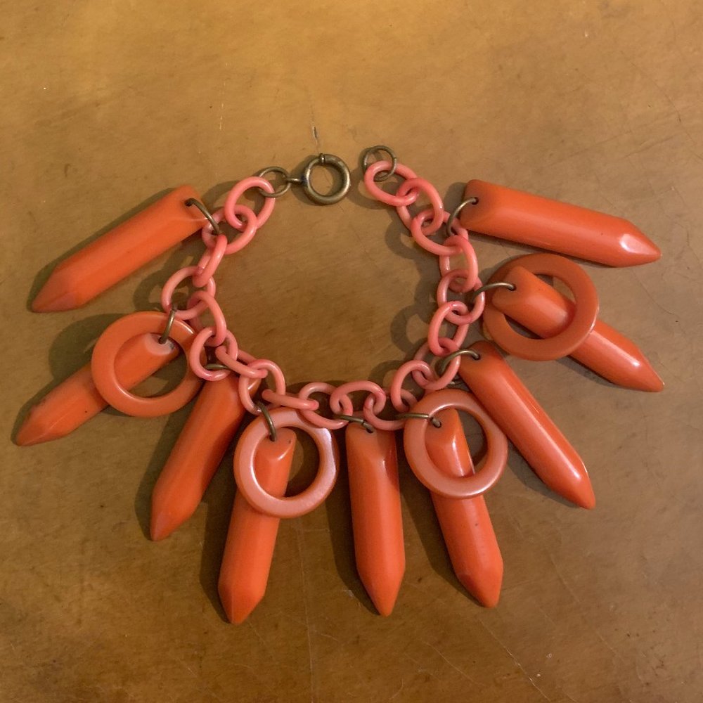 Vintage coral and orange link bracelet